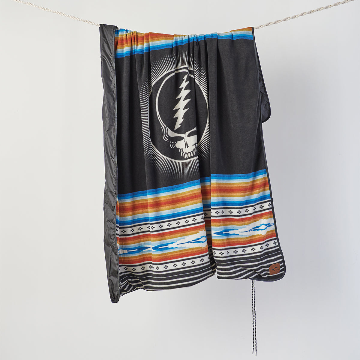 Frisco Camp Blanket | Grateful Dead x Slowtide